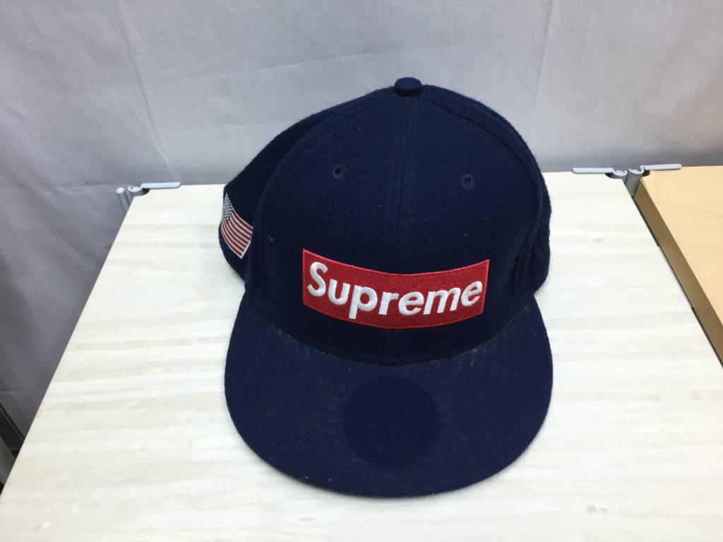 Supreme × New Era クリーニング事例 ビフォー